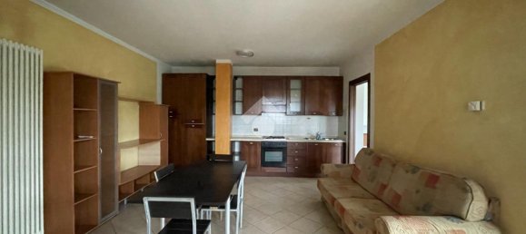 2 rooms Apartment in Borgomanero, Italy No. 4765 4