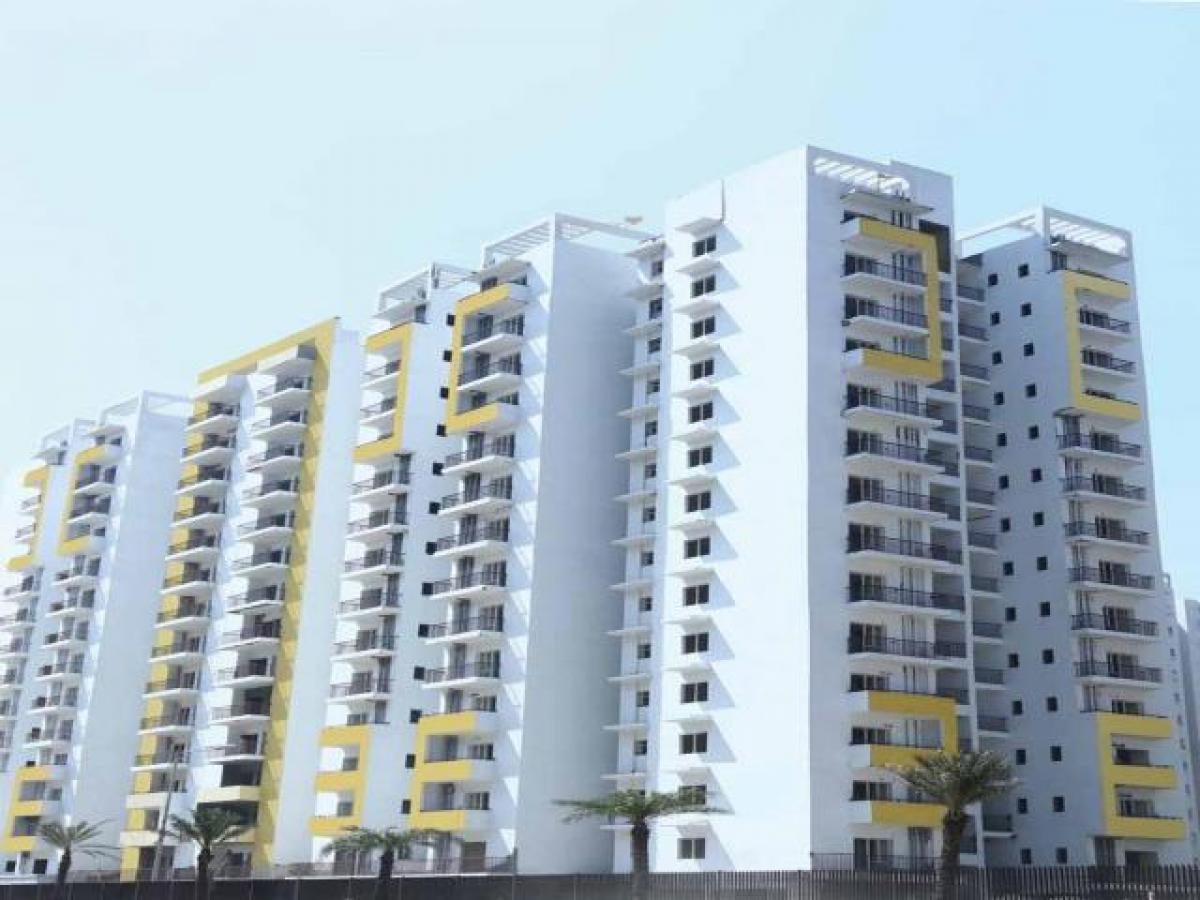 3 bedrooms House in Noida, India No. 68198