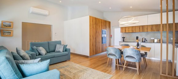 Villa de 5 dormitorios en Luz, Portugal No. 107781 2