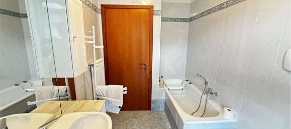 5 Schlafzimmer Wohnung in Ala, Italy, Nr. 310868 34