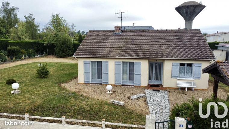 3 bedrooms House in Bourbon-Lancy, France No. 310843