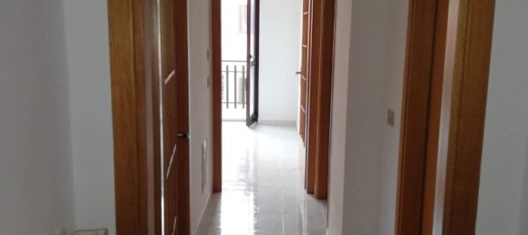 Квартира с 3 комнатами в Монтефорте Ирпино, Италия № 75055 6