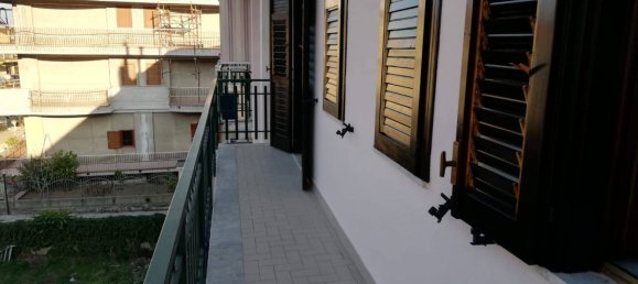 Квартира с 3 комнатами в Монтефорте Ирпино, Италия № 75055 11