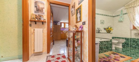 2 Schlafzimmer Wohnung in Guidonia Montecelio, Italy, Nr. 291910 21