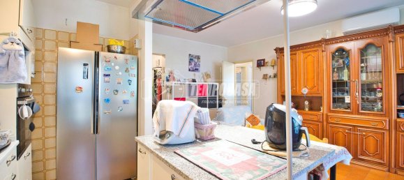 Apartamento T3 em Vercelli, Italy N.º 326046 8