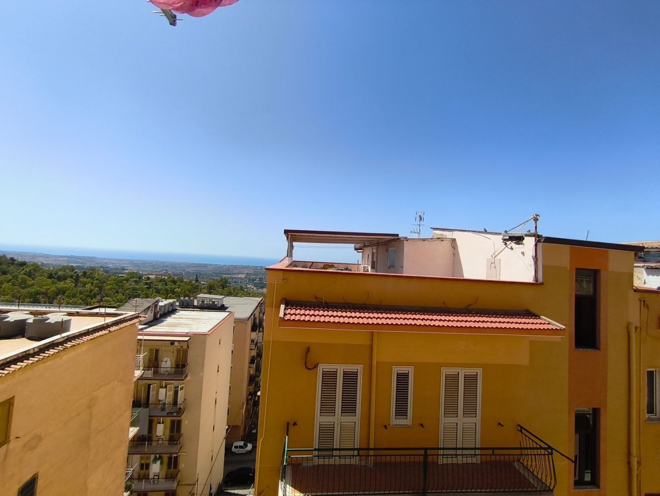 Квартира с 5 спальнями в Агридженто, Италия № 395733