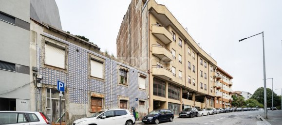 9 bedrooms House in Vila Nova de Gaia, Portugal No. 141836 8