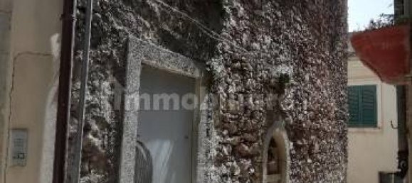 6 غرف نوم شقة في Montalbano Elicona, Italy رقم 317729 34