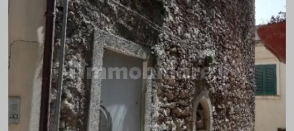 6 غرف نوم شقة في Montalbano Elicona, Italy رقم 317729 3