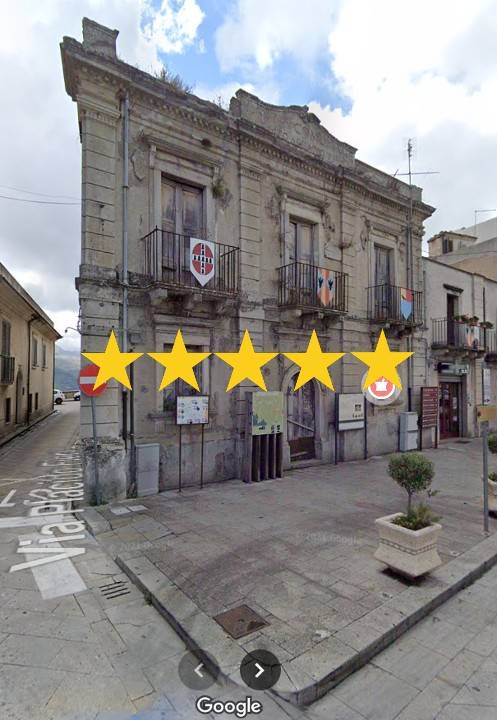 6 غرف نوم شقة في Montalbano Elicona, Italy رقم 317729