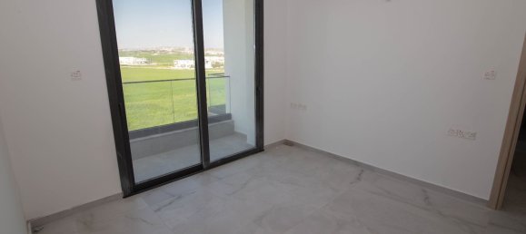 3 Schlafzimmer Wohnung in Larnaca, Cyprus, Nr. 17142 8
