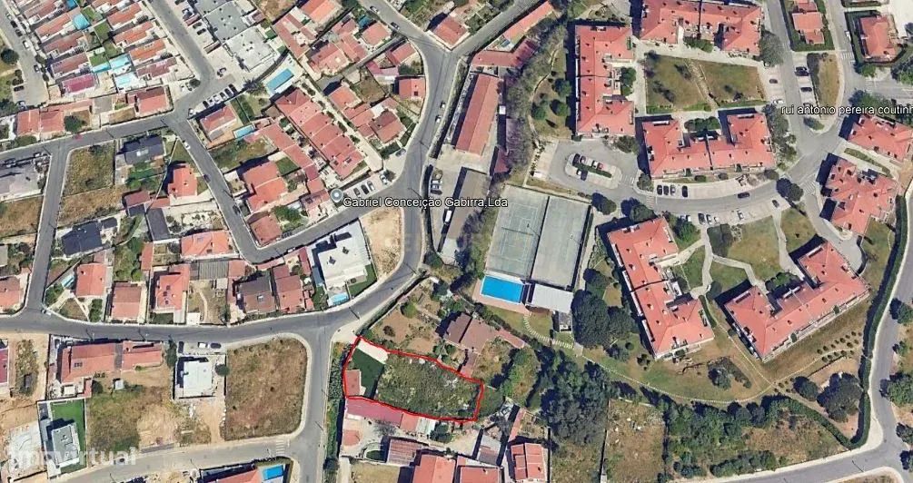 349m² Land in Cascais, Portugal No. 126801