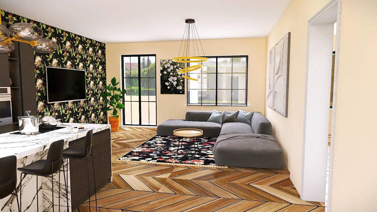 4 rooms Apartment in Florence, Italy No. 31528