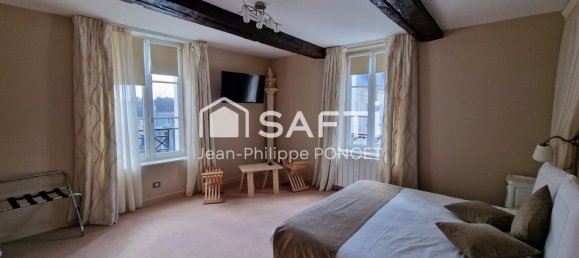 395m² Commercial property in Laon, France No. 255767 10