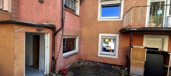 7 غرف نوم تاون هاوس في Kaiserslautern, Germany رقم 220449 4