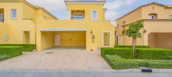 3 bedrooms Villa in Dubai Land, UAE No. 1911 2