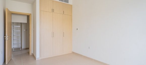 3 bedrooms Villa in Dubai Land, UAE No. 1911 14