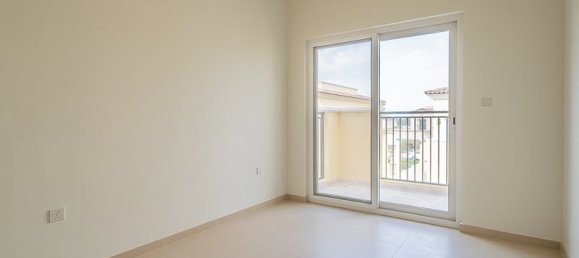 3 bedrooms Villa in Dubai Land, UAE No. 1911 7