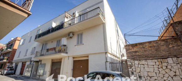 1 chambre Appartement à Guidonia Montecelio, Italy No. 203368 2
