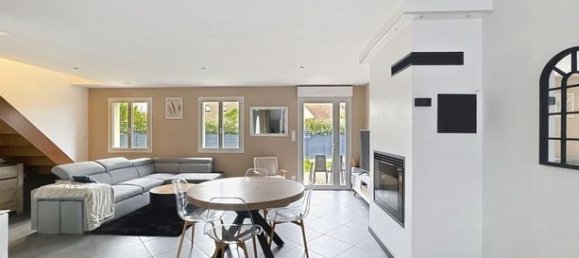 Casa de 4 dormitorios en Sarthe, France No. 304791 2