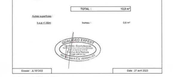 75m² Office in Versailles, France No. 149865 11