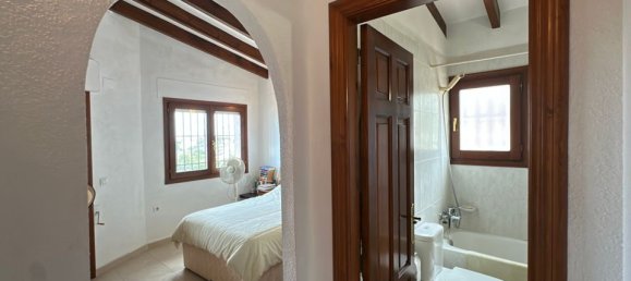 Villa de 4 dormitorios en Pego, Spain No. 190462 17