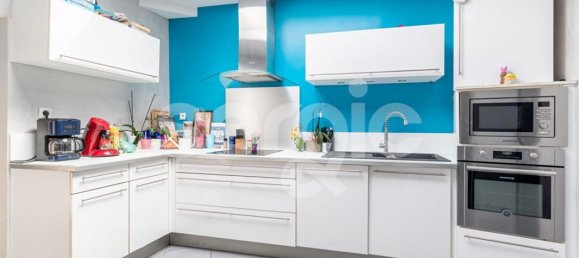 3 bedrooms House in Halluin, France No. 257784 4