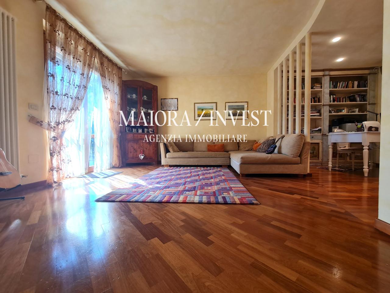 Casa de 5 habitaciónes en San Benedetto del Tronto, Italy No. 178752