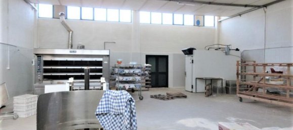 11 rooms Building in Montecalvo Irpino, Italy No. 162842 36