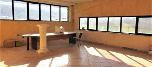 11 rooms Building in Montecalvo Irpino, Italy No. 162842 35