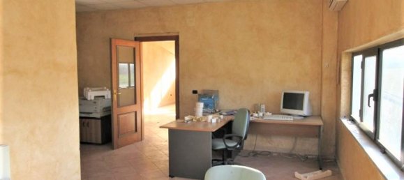 11 rooms Building in Montecalvo Irpino, Italy No. 162842 28