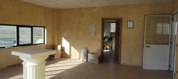 11 rooms Building in Montecalvo Irpino, Italy No. 162842 34