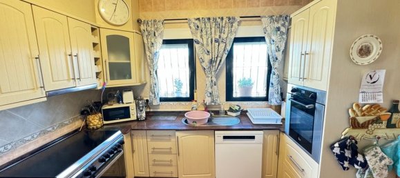 3 bedrooms House in Torremendo, Spain No. 185194 17