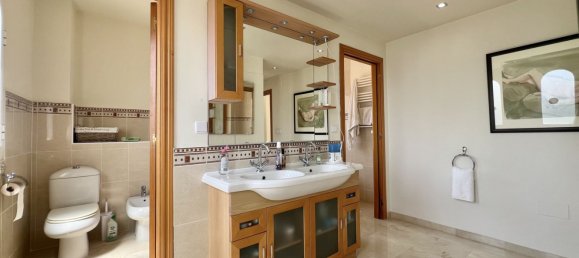 5 bedrooms House in Marbella, Spain No. 154265 28