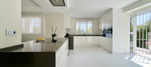 5 bedrooms House in Marbella, Spain No. 154265 19