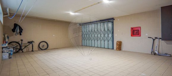 4 bedrooms House in Vila Nova de Gaia, Portugal No. 18870 16