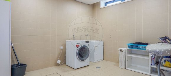 4 bedrooms House in Vila Nova de Gaia, Portugal No. 18870 17