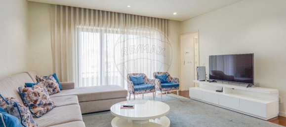 4 bedrooms House in Vila Nova de Gaia, Portugal No. 18870 26