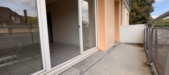 2 Schlafzimmer Wohnung in Darnetal, France, Nr. 356576 9