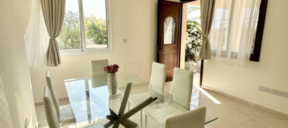 3 Schlafzimmer Villa in Pegeia, Cyprus, Nr. 35580 2