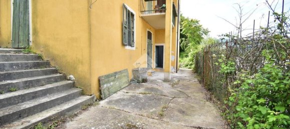 4 bedrooms Villa in Calestano, Italy No. 212880 44