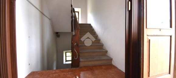 4 bedrooms Villa in Calestano, Italy No. 212880 14