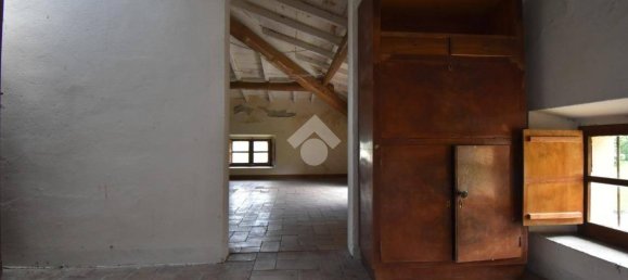 4 bedrooms Villa in Calestano, Italy No. 212880 28