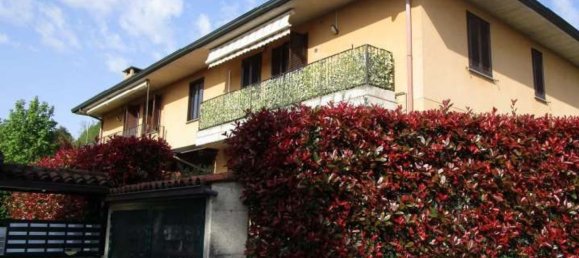 4 rooms Apartment in Carate Brianza, Italy No. 5339 26