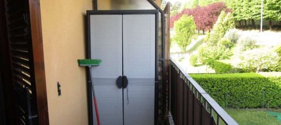 4 rooms Apartment in Carate Brianza, Italy No. 5339 9