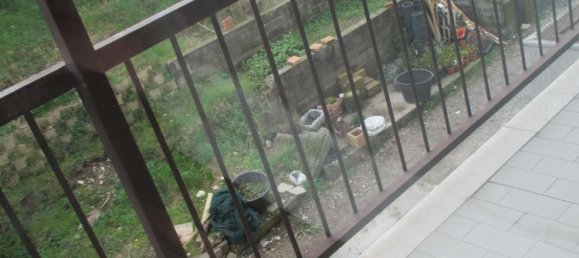 Квартира с 2 комнатами в Брешиа, Италия № 271897 4