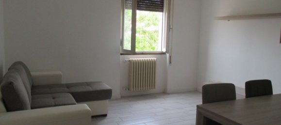 Квартира с 2 комнатами в Брешиа, Италия № 271897 8