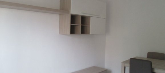 Квартира с 2 комнатами в Брешиа, Италия № 271897 10