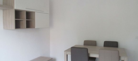 Квартира с 2 комнатами в Брешиа, Италия № 271897 3