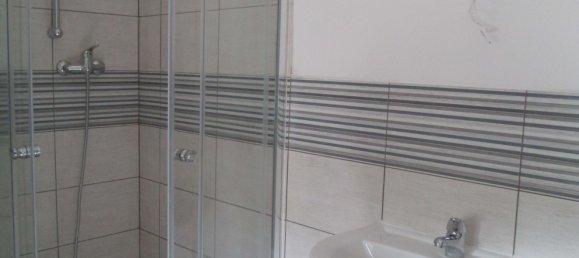 Квартира с 2 комнатами в Брешиа, Италия № 271897 21